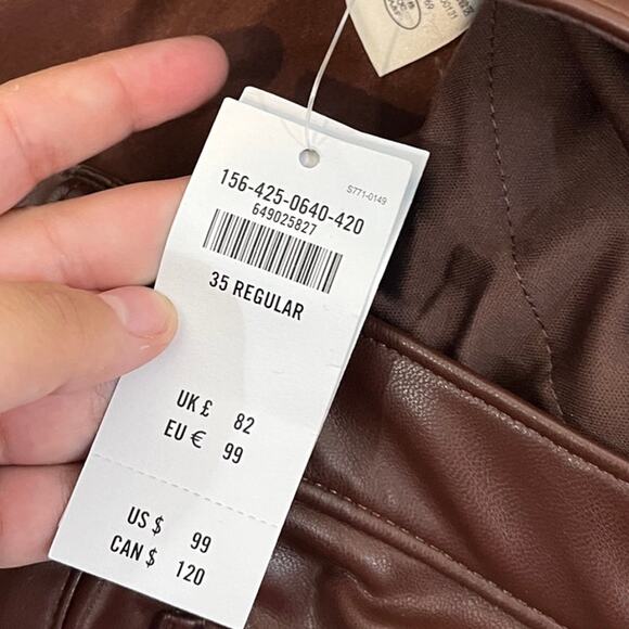 Abercrombie & Fitch Vegan Leather‎ 90s Straight Ultra High Rise Pants NWT 35 20R - Picture 4 of 8